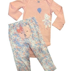 Carter’s Baby Girls Pink Bear Floral Body Suit and Pants Set - NEW